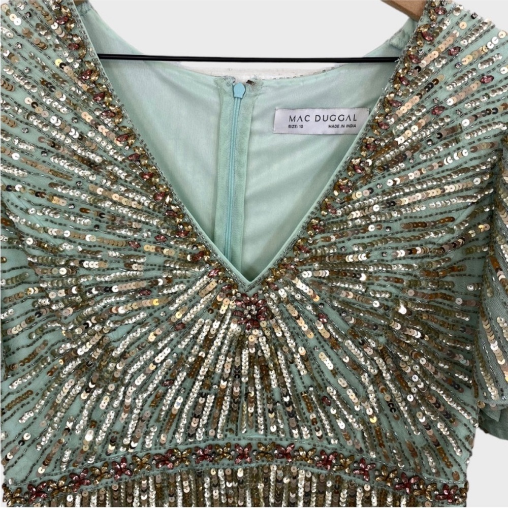 Mac Duggal Silver and Green Maxi Dress with Sequin Elegance - Picture 4 of 9